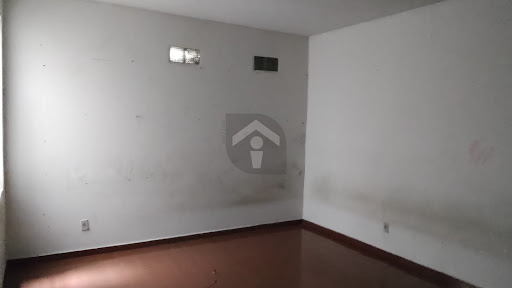 Imóvel em Centro - Alfenas: 3Dormitórios sendo1 Suíte, 3Banheiros locação por R$ 1480 + CONDOMINIO