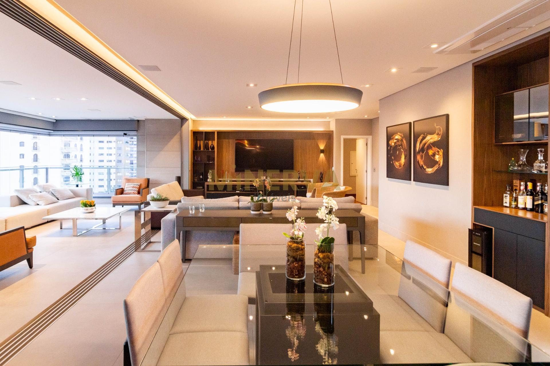 Apartamento à venda com 4 quartos, 6 banheiros, 6 vagas e 374m² no Vila Gomes Cardim, São Paulo — foto principal