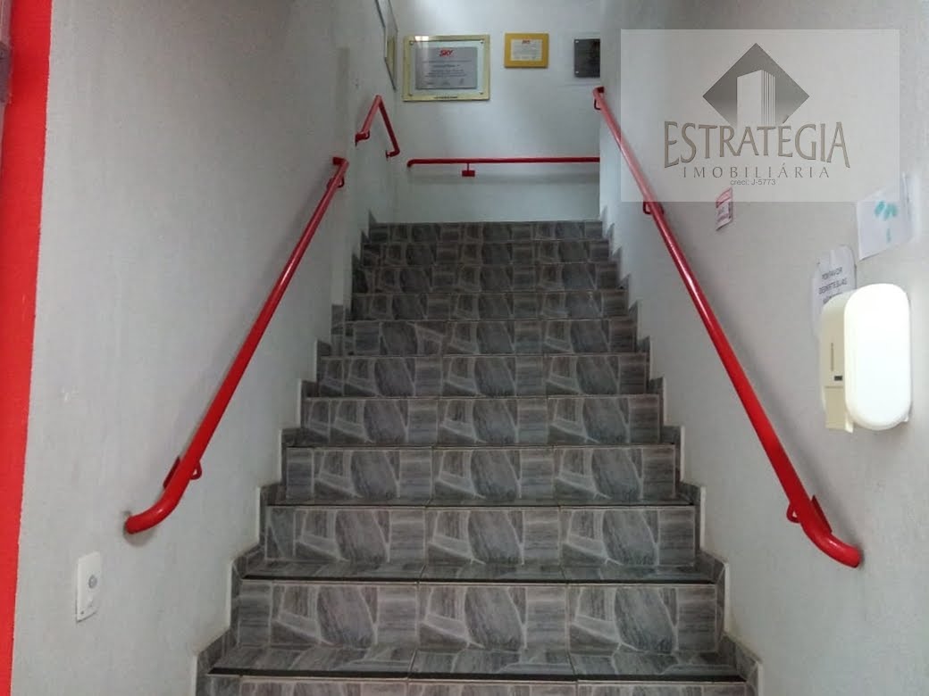 Comercial para alugar com 6 banheiros, 10 vagas e 400m² no Itaipava, Petrópolis (RJ) — foto 10 de 17