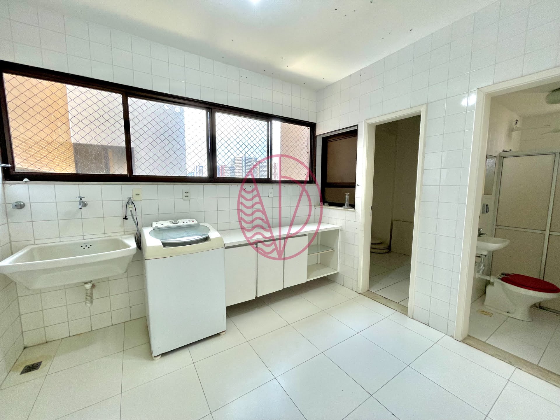 Apartamento à venda com 3 quartos, 2 suítes, 3 vagas e 212m² no Itaigara, Salvador (BA) — foto 22 de 30