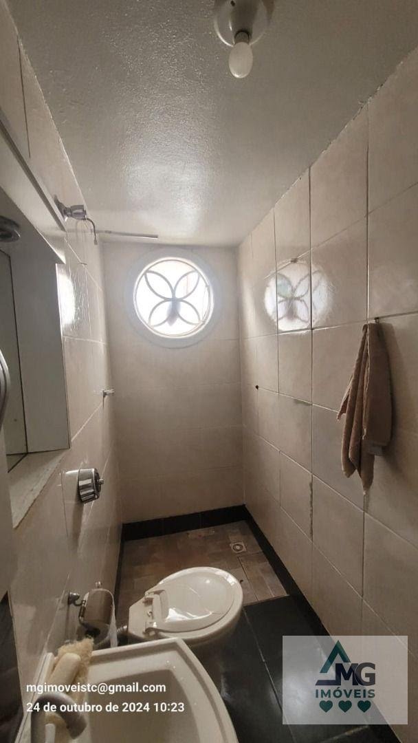 Casa à venda com 4 quartos, 2 suítes, 1 vaga e 300m² no Parque Bandeirantes, Três Corações (MG) — foto 15 de 20