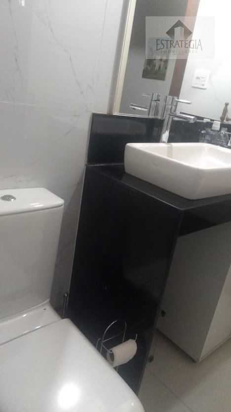 Casa à venda com 7 quartos, 1 suíte, 1 vaga e 390m² no Centro, Petrópolis (RJ) — foto 11 de 12