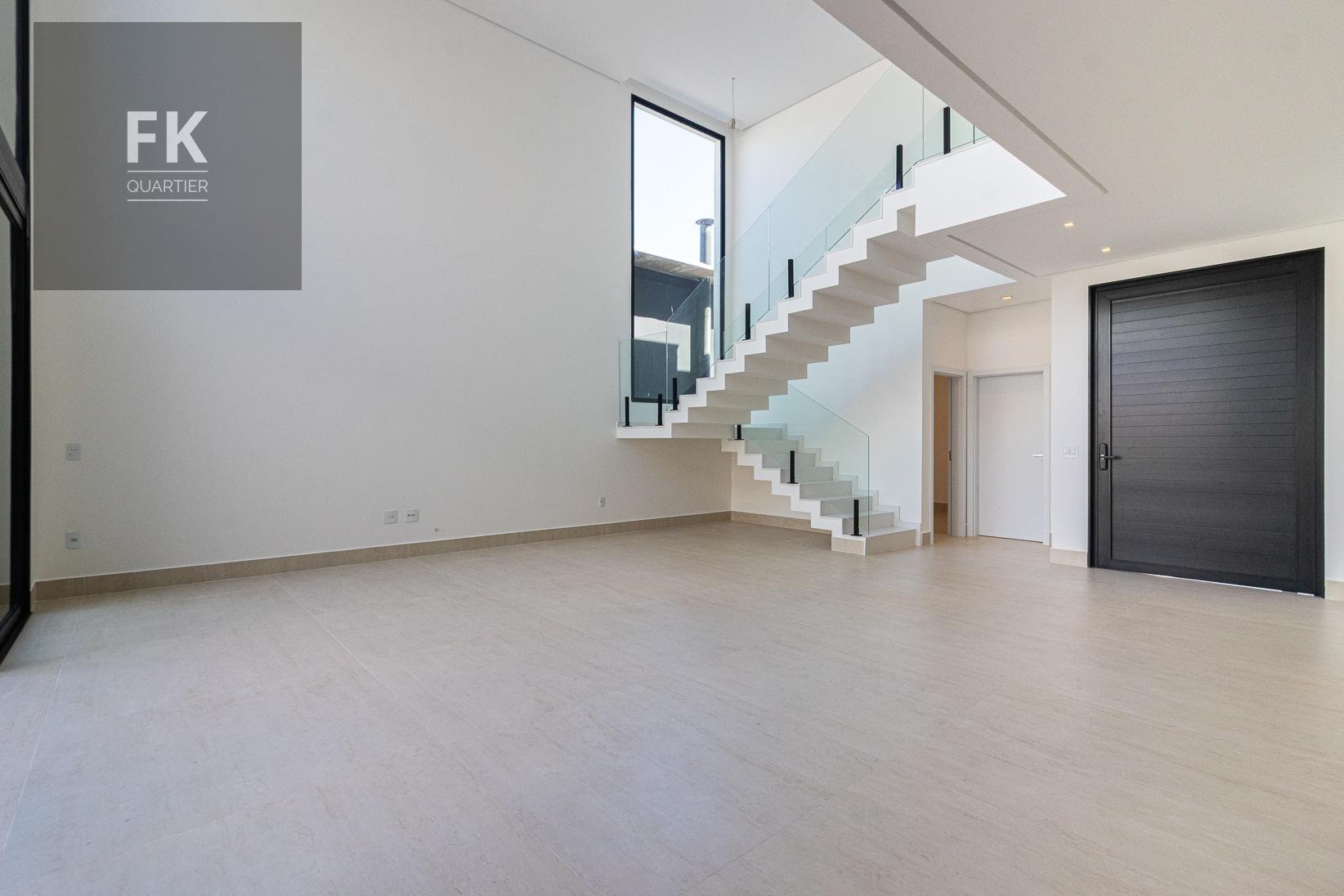 Casa à venda com 4 quartos, 4 suítes e 334m² no Alphaville, Santana de Parnaíba (SP) — foto 9 de 30