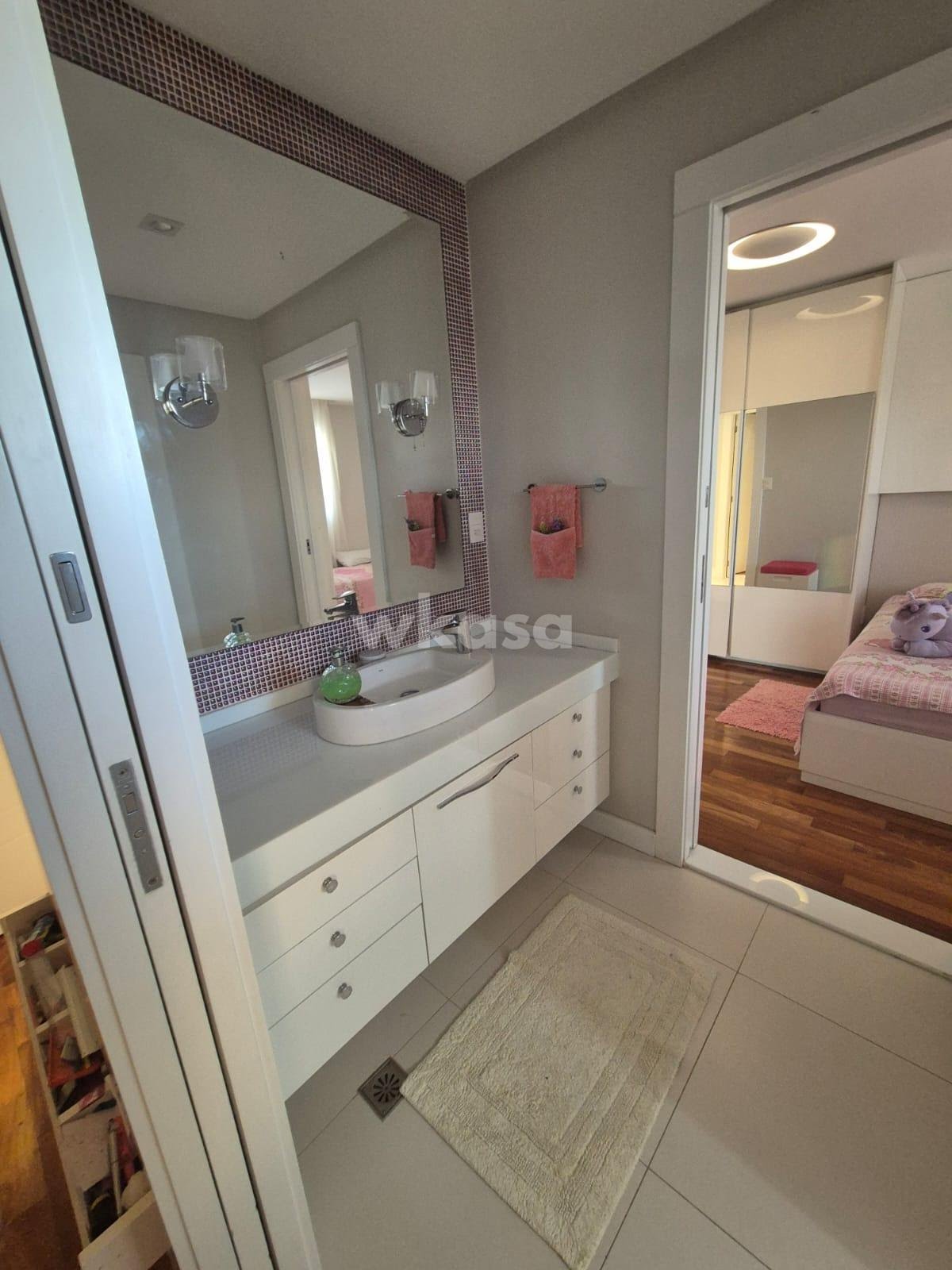 Casa à venda com 4 quartos, 3 suítes, 3 vagas e 350m² no Jacuhy, Serra (ES) — foto 15 de 29