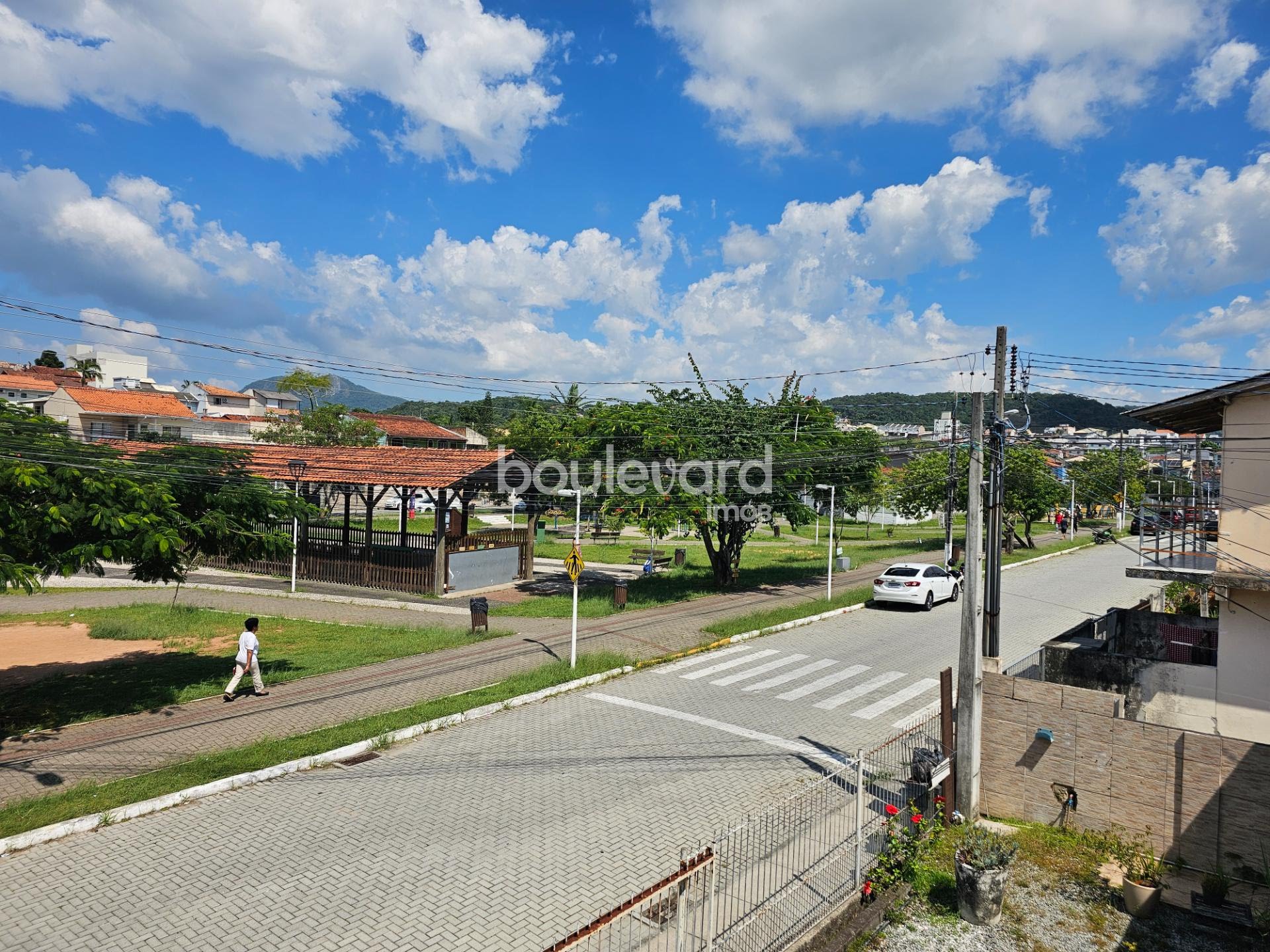 Casa à venda com 2 quartos, 2 suítes, 2 vagas e 110m² no Lisboa, São José (SC) — foto 7 de 9