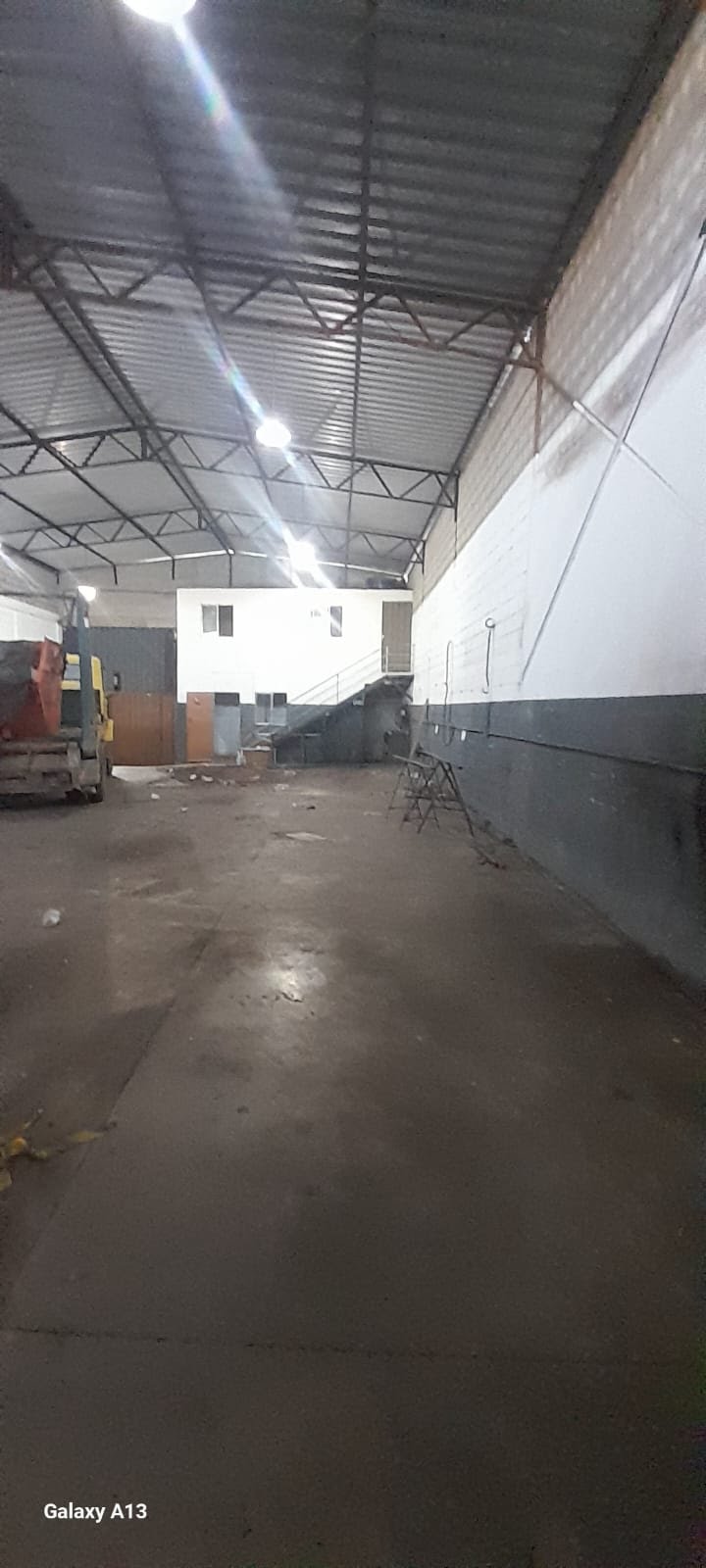 Comercial para alugar com 2 banheiros e 250m² no Adeodato, Santa Luzia (MG) — foto 14 de 30