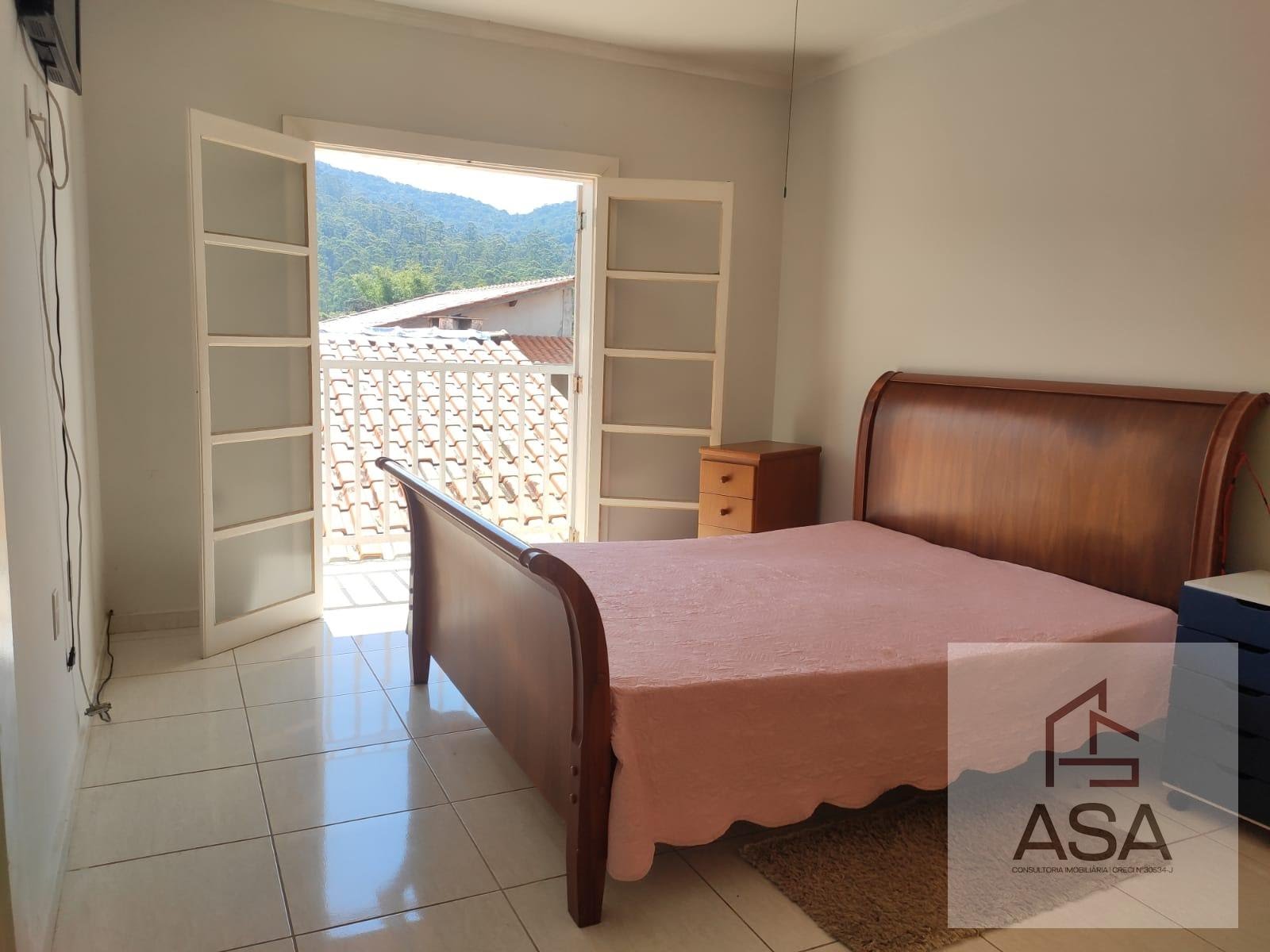 Casa, 3 quartos, 205 m² - Foto 17