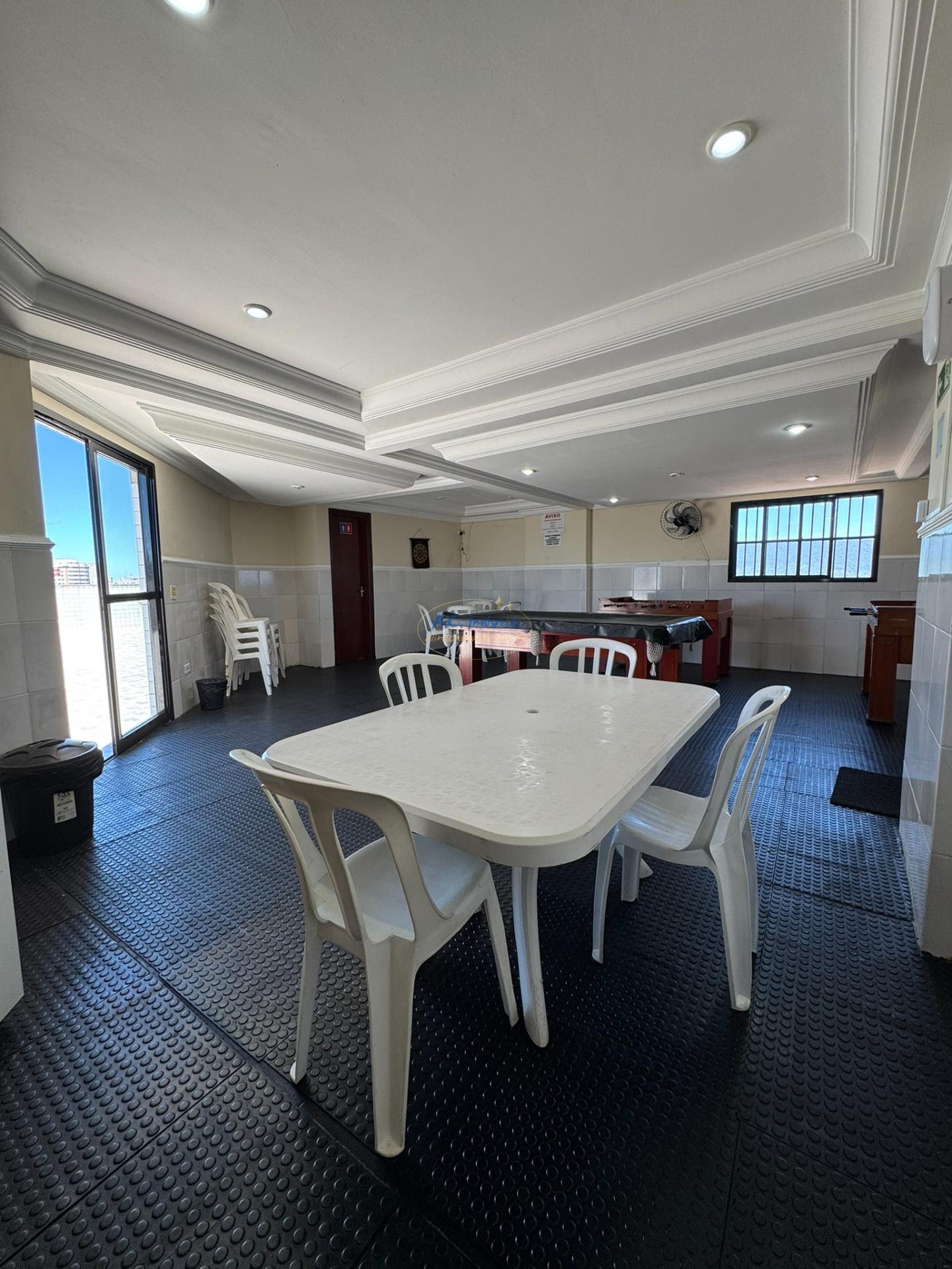 Studio à venda com 1 quarto, 1 banheiro, 1 vaga e 28m² no Vila Tupi, Praia Grande (SP) — foto 3 de 12