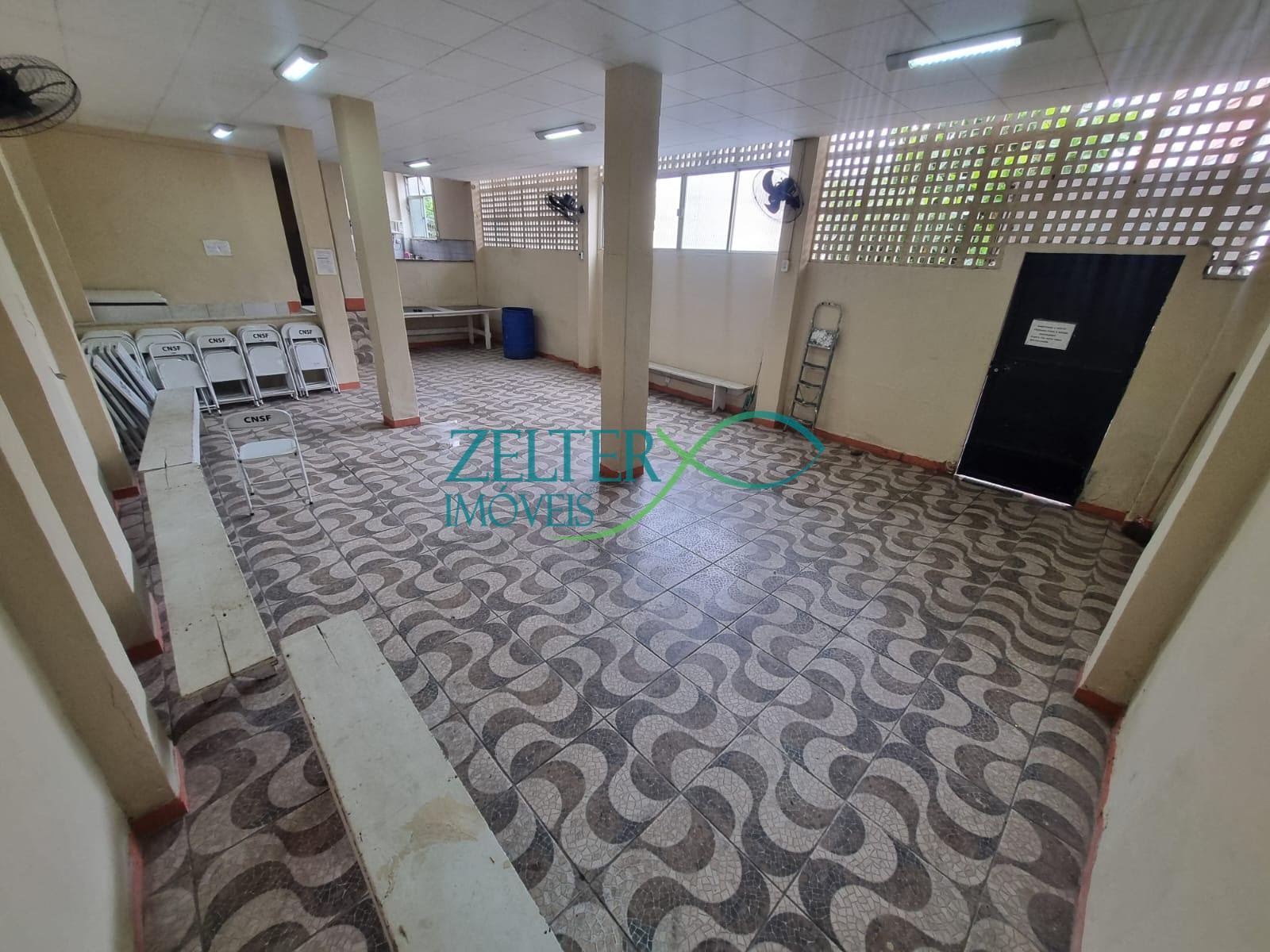 Apartamento à venda com 2 quartos, 1 banheiro e 45m² no Tomás Coelho, Rio de Janeiro (RJ) — foto 25 de 29