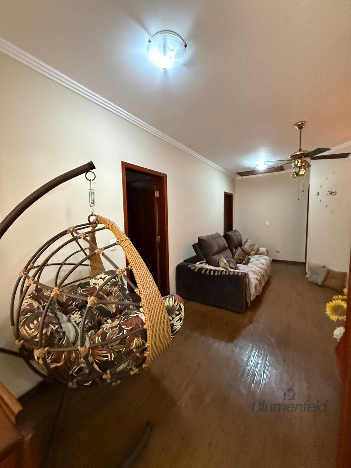 Casa à venda com 3 suítes, 4 vagas e 369m² no Condominio Arujazinho I II III, Arujá (SP) — foto 18 de 30