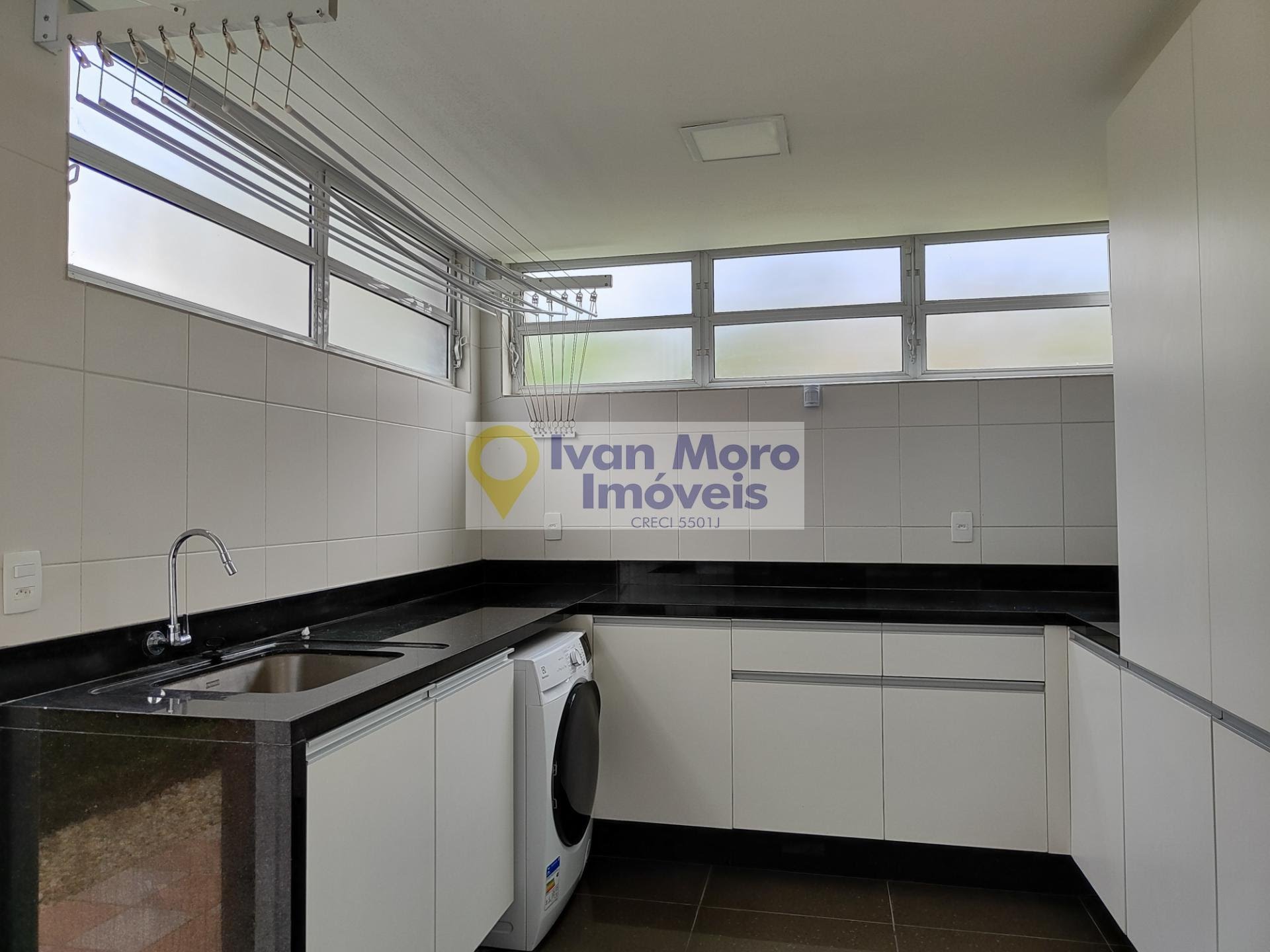 Casa à venda com 5 quartos, 5 suítes, 2 vagas e 320m² no Jurerê Internacional, Florianópolis (SC) — foto 23 de 30