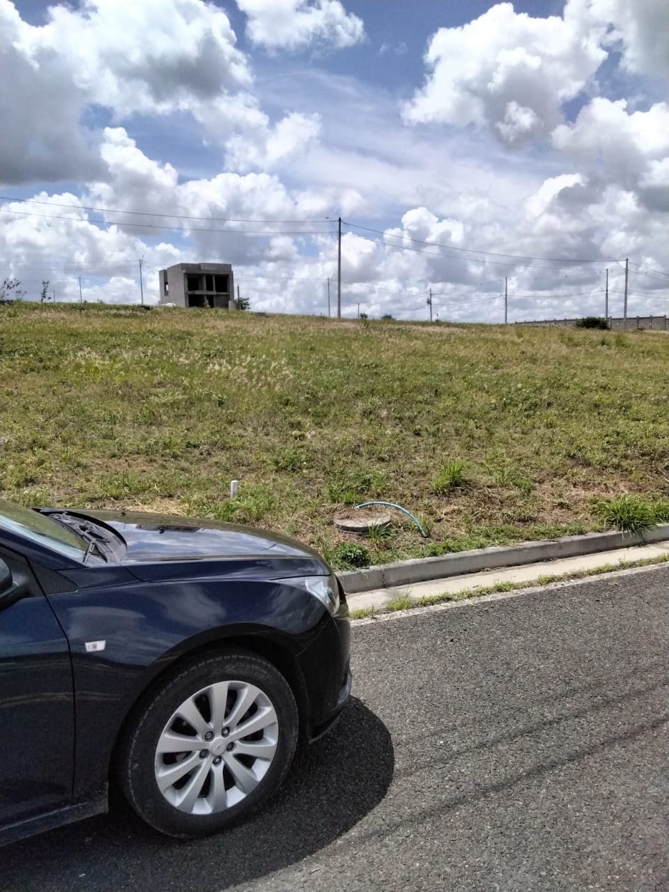 Terreno à venda com 160m² de terreno no Nova Esperança, Feira de Santana (BA) — foto 3 de 5