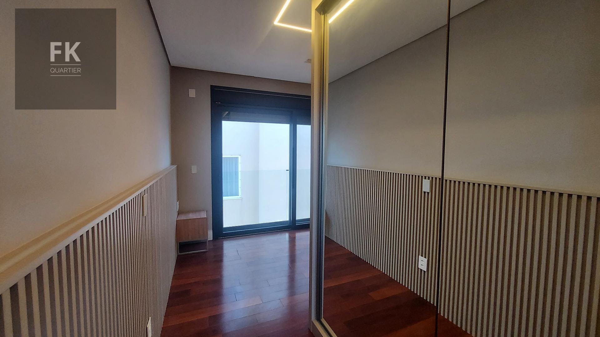 Casa à venda com 4 quartos, 4 suítes, 6 vagas e 540m² no Tamboré, Santana de Parnaíba (SP) — foto 22 de 26