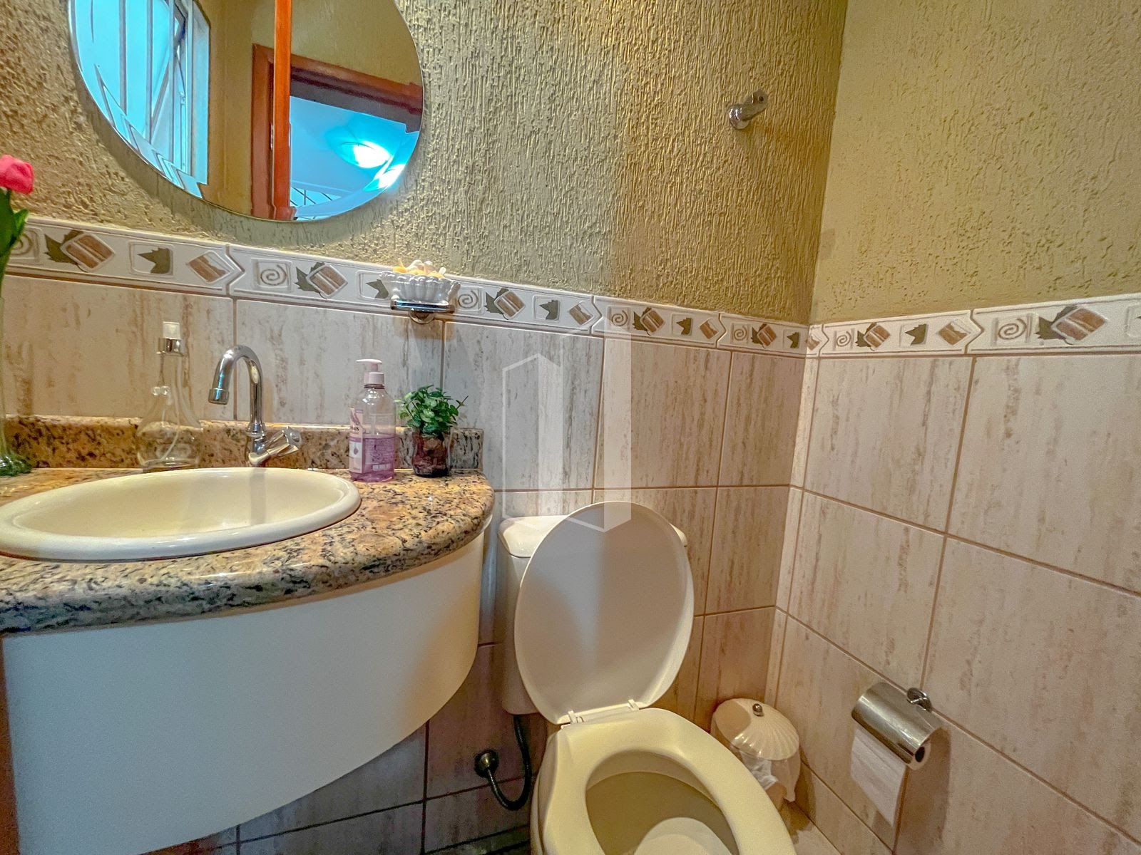 Casa à venda com 4 quartos, 2 suítes, 4 vagas e 189m² no Jardim Atlântico, Goiânia (GO) — foto 5 de 23