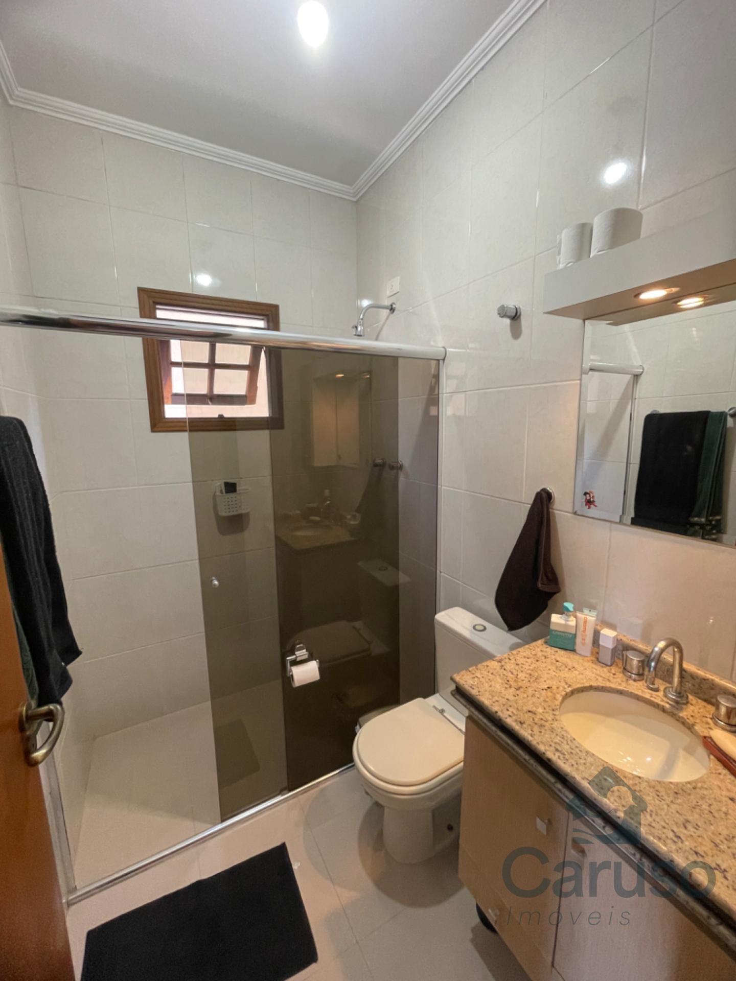 Casa à venda com 3 quartos, 1 suíte, 4 vagas e 200m² no Condomínio Arujazinho IV, Arujá (SP) — foto 7 de 24