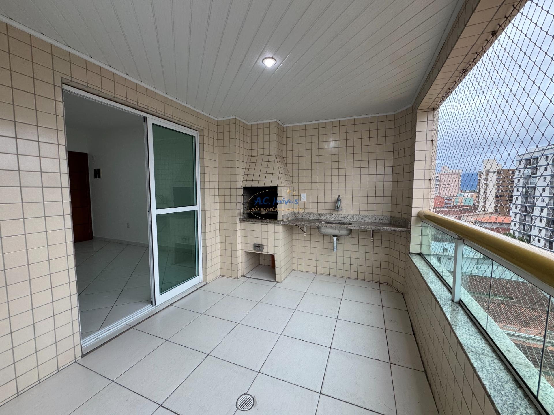 Apartamento à venda com 2 quartos, 1 suíte, 1 vaga e 80m² no Ocian, Praia Grande (SP) — foto 3 de 27