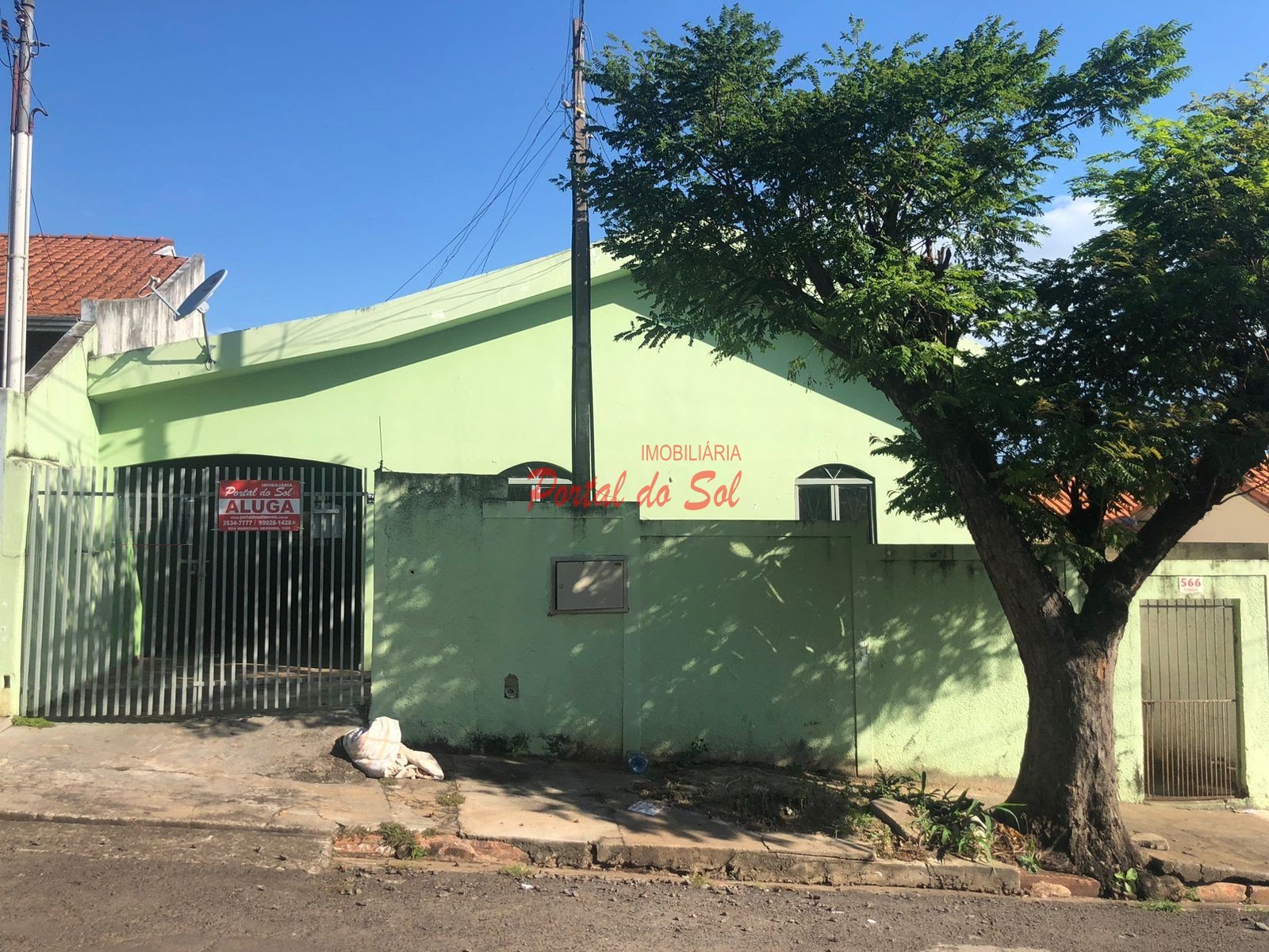 Casa à venda com 3 quartos, 1 suíte, 2 vagas e 259m² no Centro, Santo Antônio da Platina (PR) — foto 2 de 10