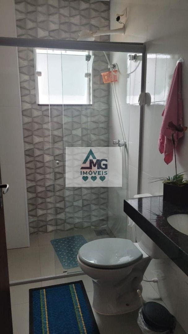 Apartamento à venda com 2 quartos, 1 suíte e 2 vagas no Jardim Europa II, Três Corações (MG) — foto 2 de 9
