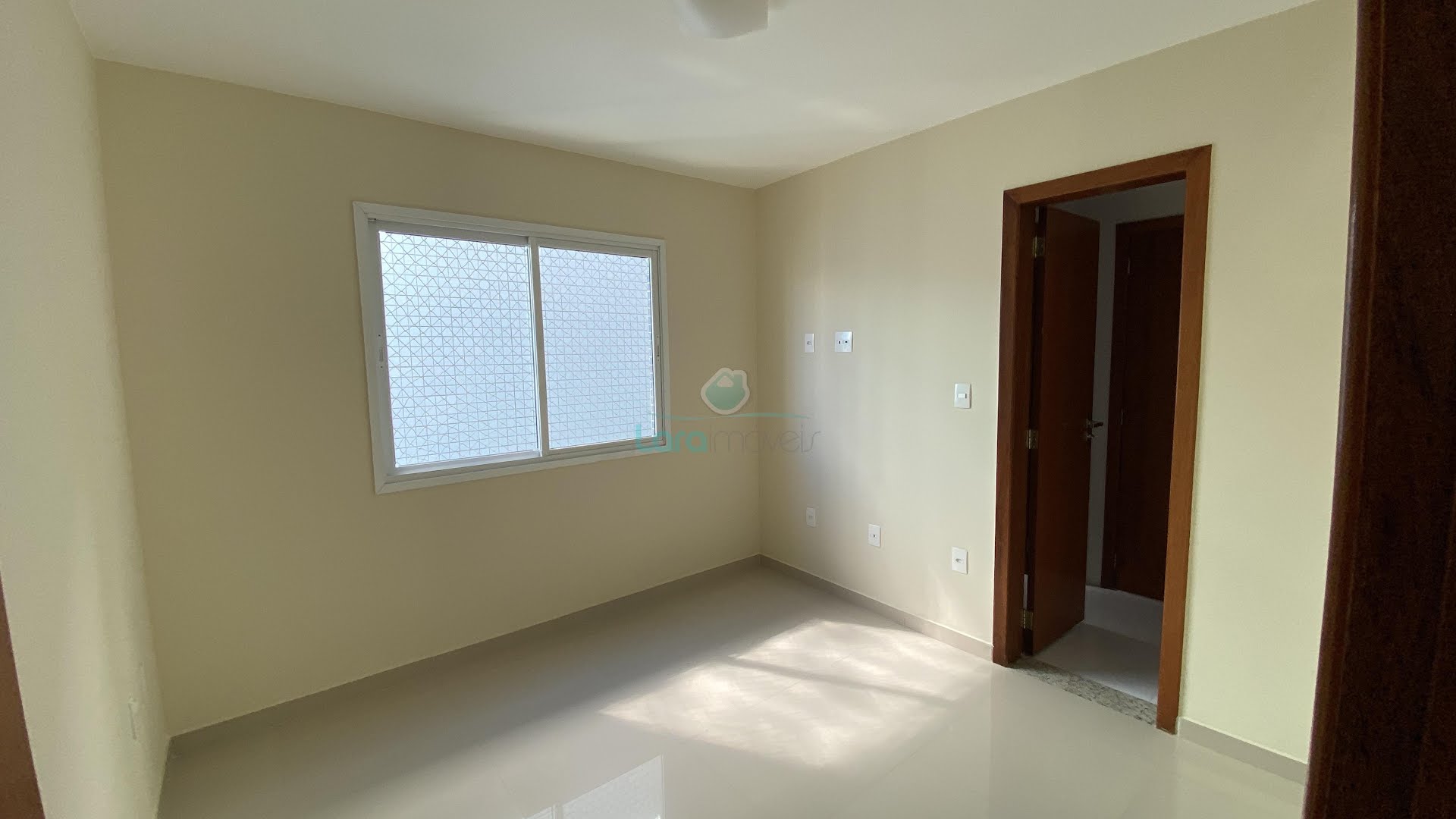 Apartamento para alugar com 3 quartos, 3 suítes, 1 vaga e 125m² no Praia Campista, Macaé (RJ) — foto 24 de 29