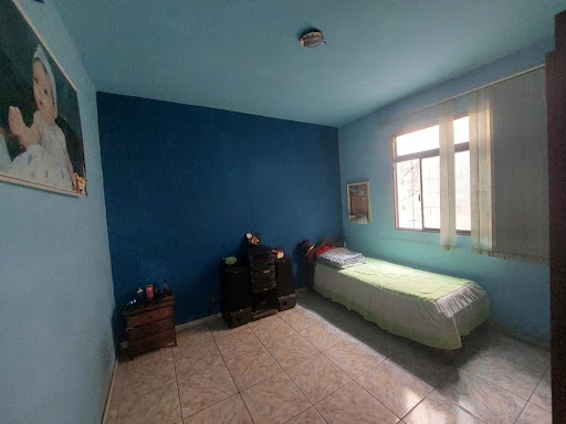 Casa 03 Dorm. em Industrial  -  Contagem