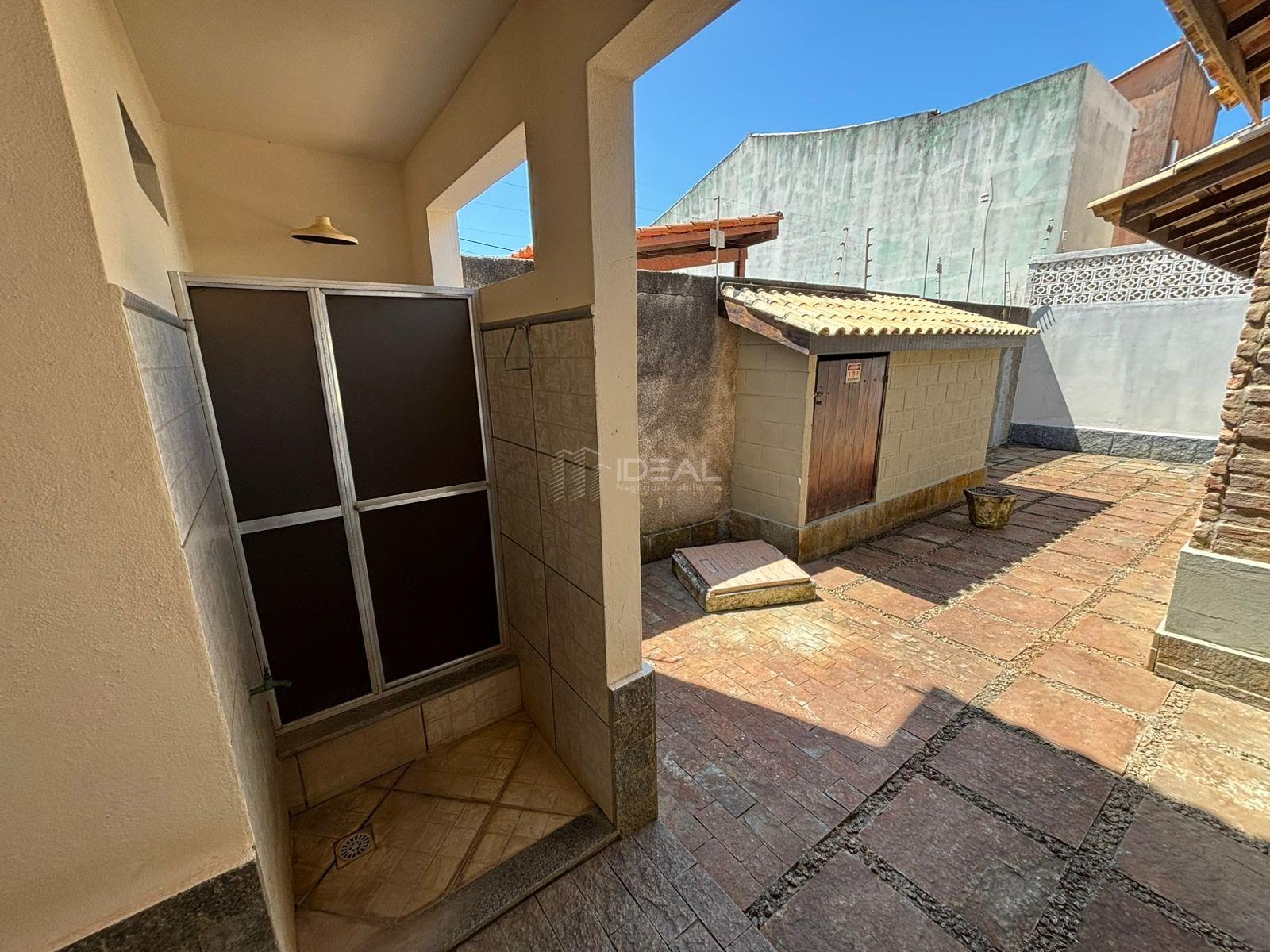 Casa à venda com 5 quartos, 3 suítes, 2 vagas e 400m² no Grussaí, São João da Barra (RJ) — foto 16 de 21