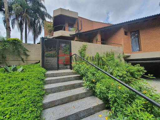Casa em Nova Fazendinha  -  Carapicuíba Código 1028