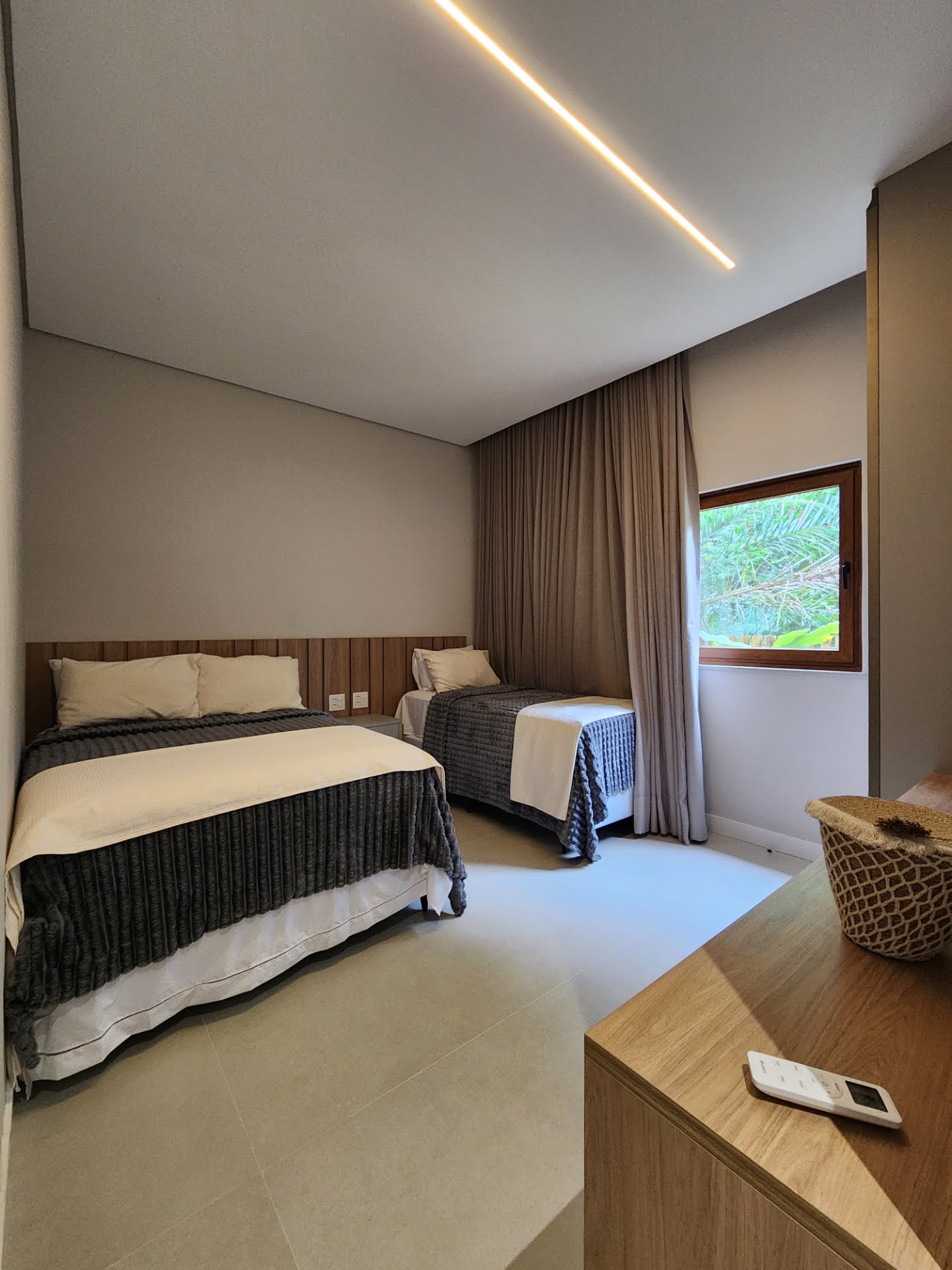 Casa à venda com 6 quartos, 6 suítes, 4 vagas e 400m² no Centro, Mata de São João (BA) — foto 12 de 30