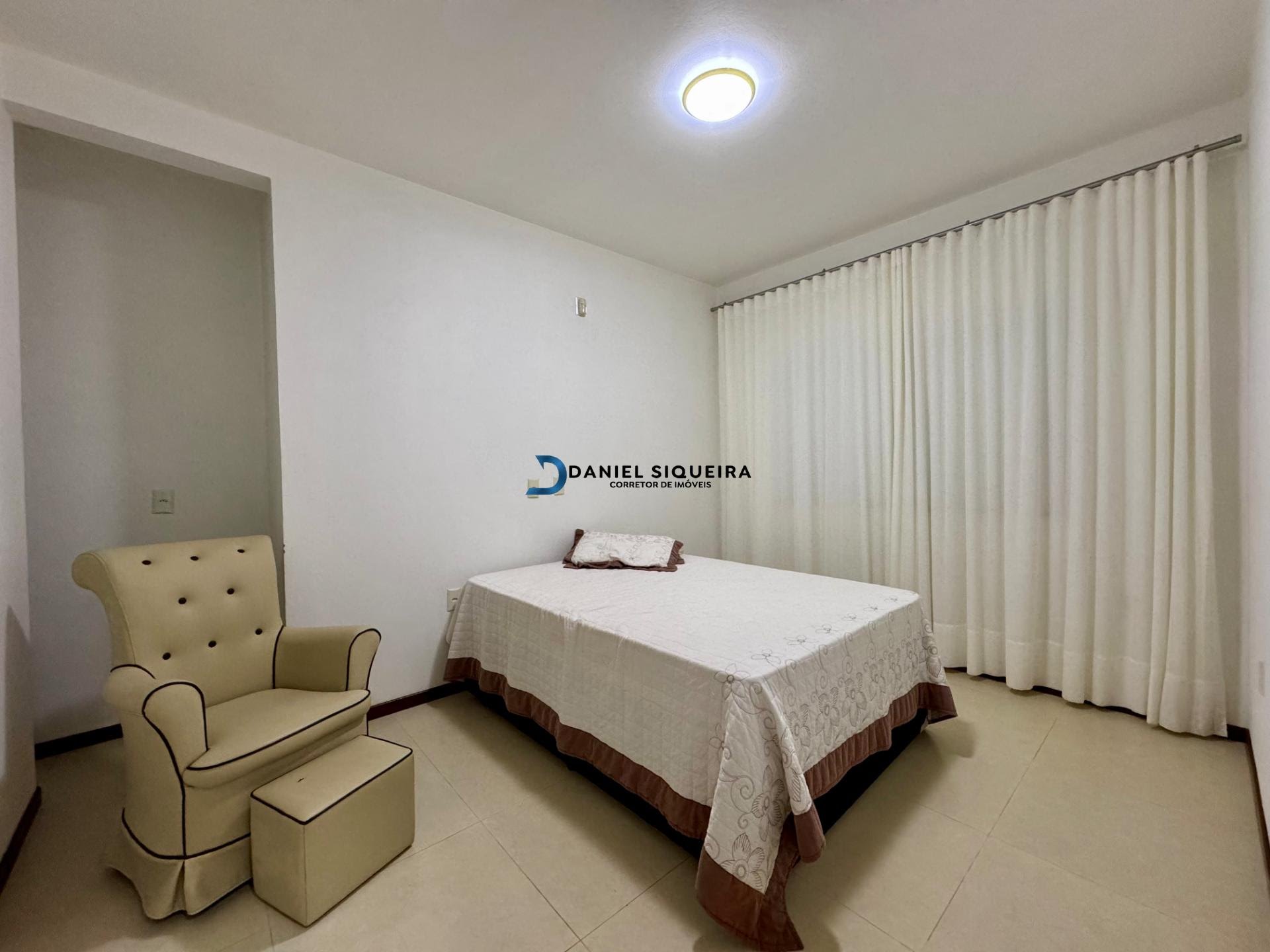 Casa à venda com 3 quartos, 1 suíte, 6 vagas e 190m² no Fundos, Biguaçu (SC) — foto 16 de 30