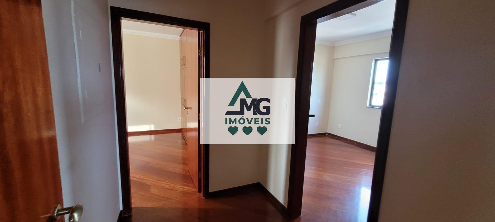Cobertura à venda com 3 quartos, 3 suítes e 1 vaga no Centro, Três Corações (MG) — foto 11 de 15