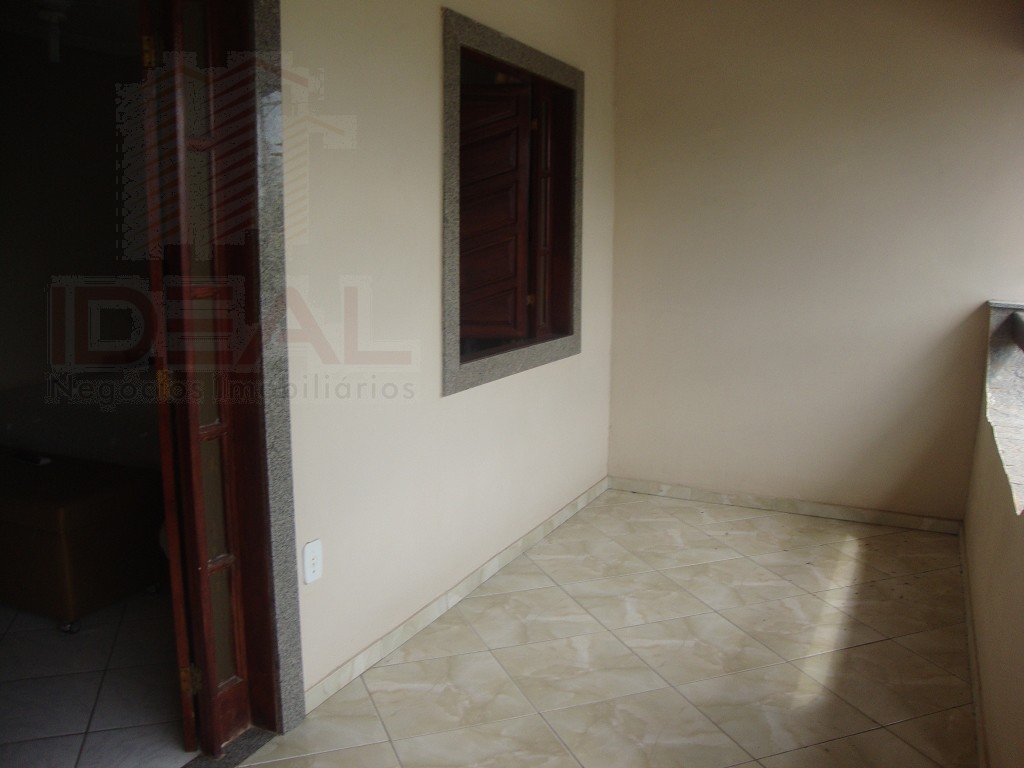 Casa à venda com 4 quartos, 1 suíte, 2 vagas e 188m² no Alphaville, Campos dos Goytacazes (RJ) — foto 9 de 13