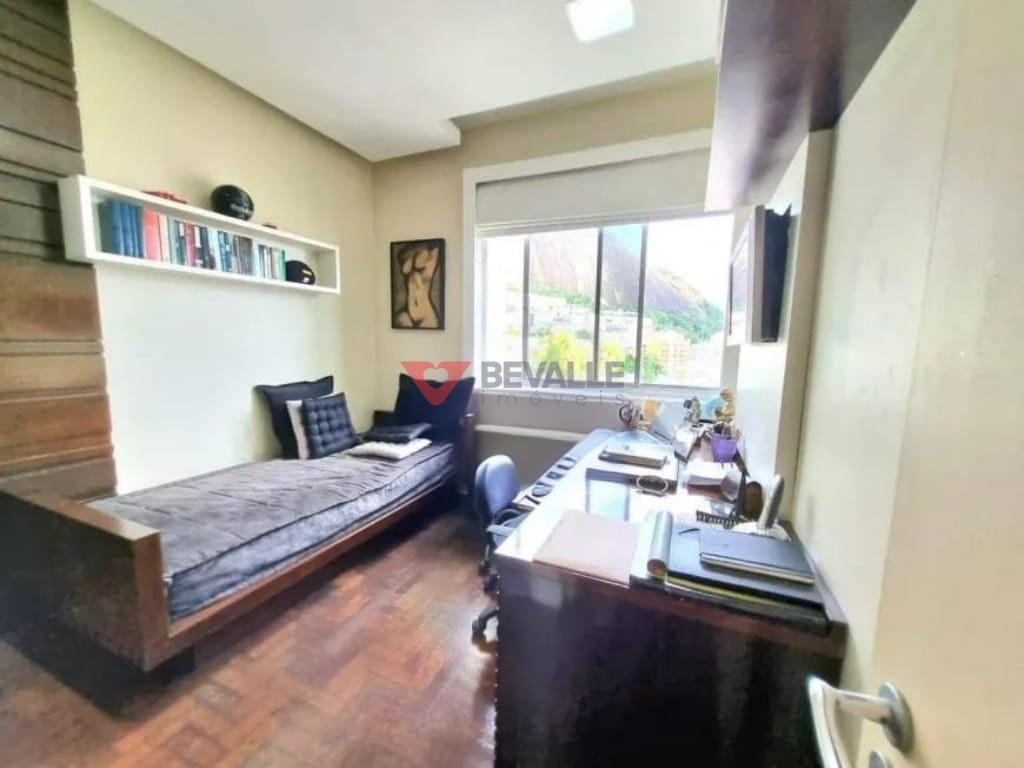 Apartamento à venda com 4 quartos, 2 suítes, 2 vagas e 174m² no Lagoa, Rio de Janeiro (RJ) — foto 14 de 30