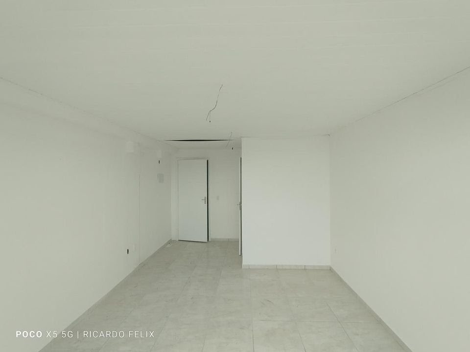 Casa à venda com 1 banheiro e 18m² no Extensão do Bosque, Rio das Ostras (RJ) — foto 6 de 8