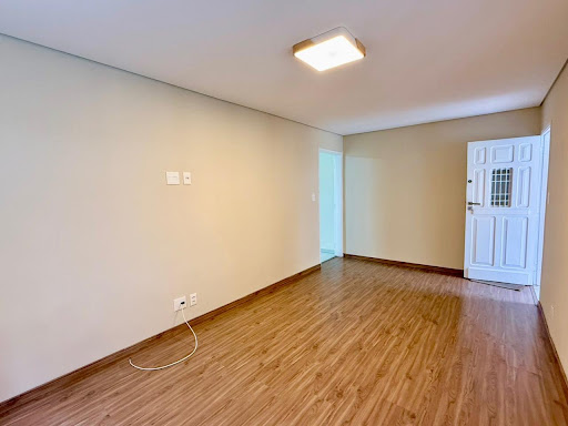 Casa à Venda Rua Santos Torres, Pinheiros - São Paulo