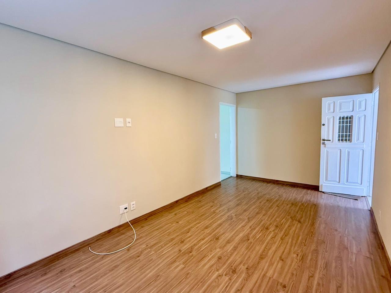 Casa à Venda Rua Santos Torres, Pinheiros - São Paulo