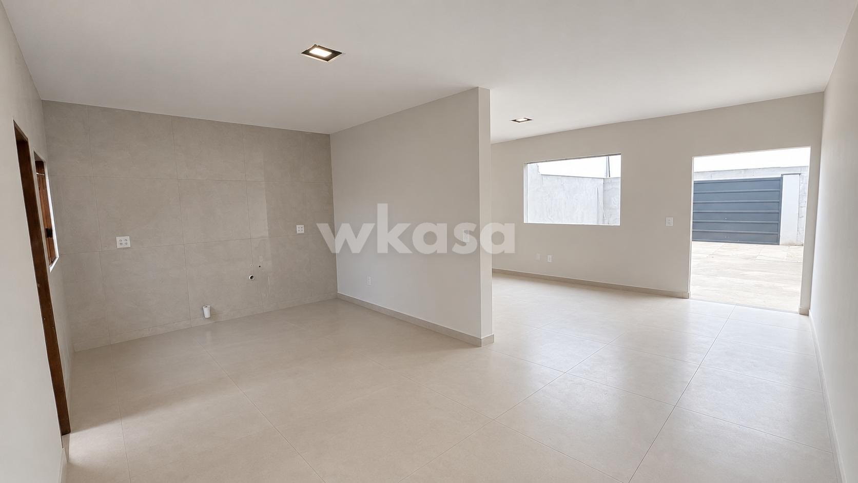 Casa à venda com 3 quartos, 1 suíte, 1 vaga e 135m² no Jardim Atlântico, Serra (ES) — foto 4 de 10