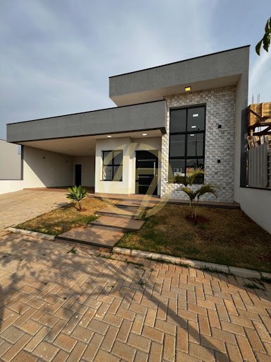Casa em Condominio em Golden Ville  -  Itapetininga