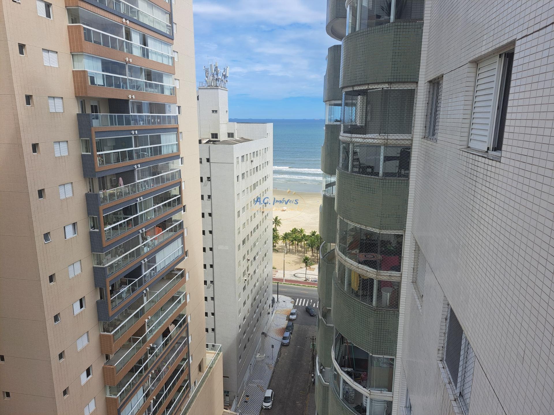 Apartamento à venda com 2 quartos, 1 suíte, 2 vagas e 80m² no Aviação, Praia Grande (SP) — foto 2 de 30