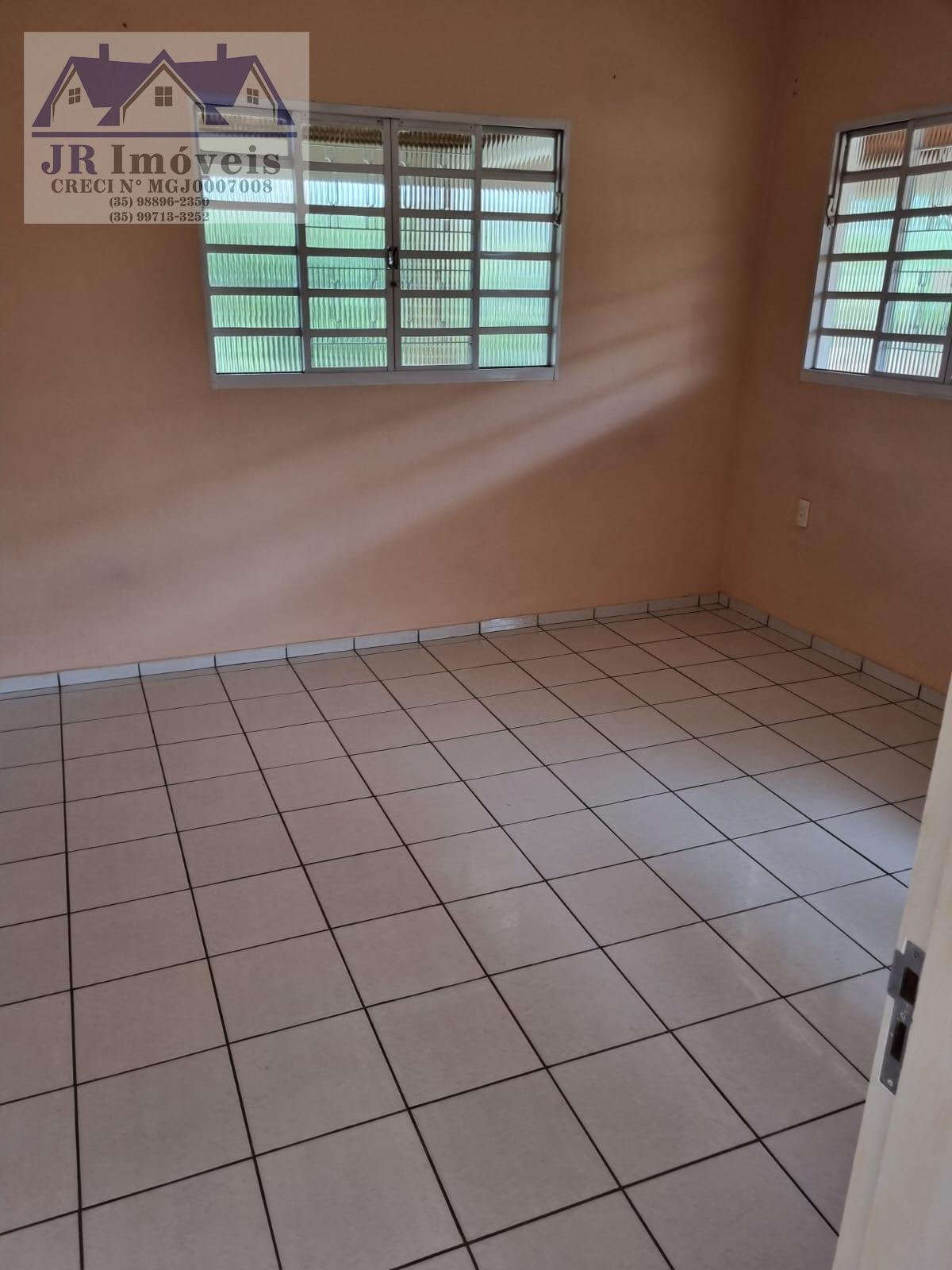 Casa à venda com 1 quarto, 1 banheiro, 1 vaga e 250m² no Bairro Santa Barbara, Piranguinho (MG) — foto 21 de 30