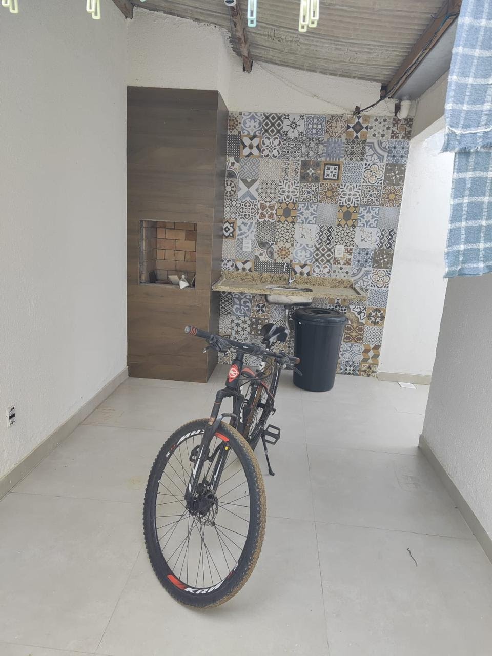 Casa à venda com 3 quartos, 1 suíte, 2 vagas e 75m² no Mangabeira, Feira de Santana (BA) — foto 6 de 10