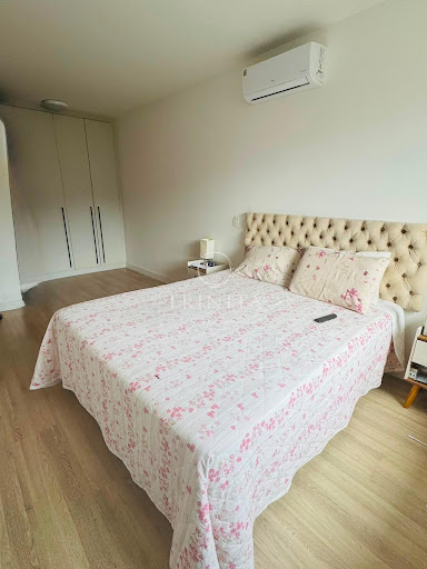 Suíte elos Trinità Imobiliária ilha pura