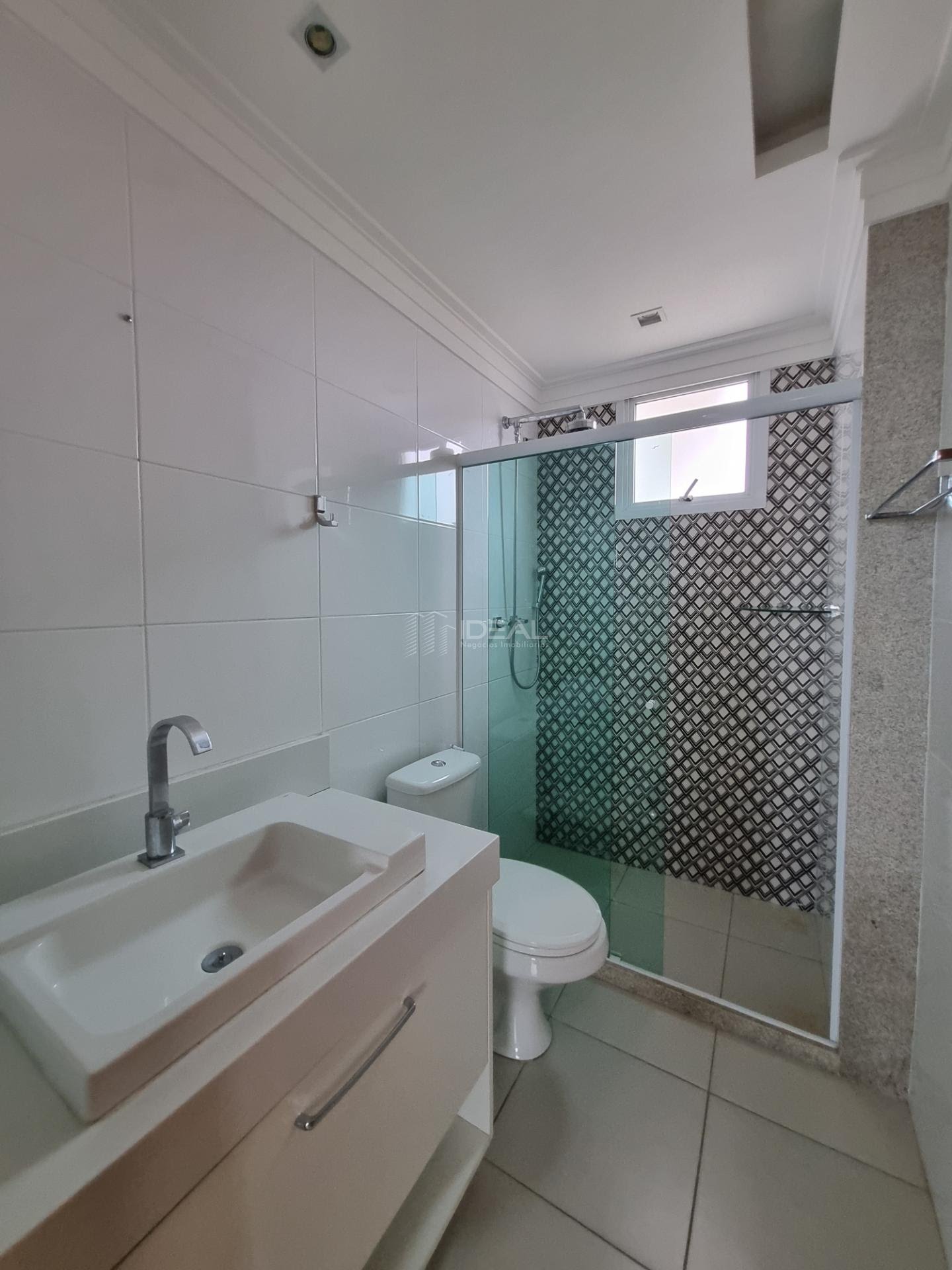 Apartamento à venda com 3 quartos, 1 suíte, 2 vagas e 105m² no Parque Tamandaré, Campos dos Goytacazes (RJ) — foto 11 de 17