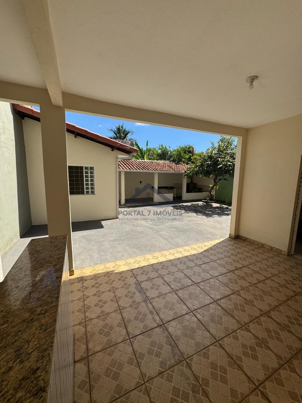 Casa à venda com 4 quartos, 2 suítes, 4 vagas e 180m² no Portal da Serra, Sete Lagoas (MG) — foto 8 de 25