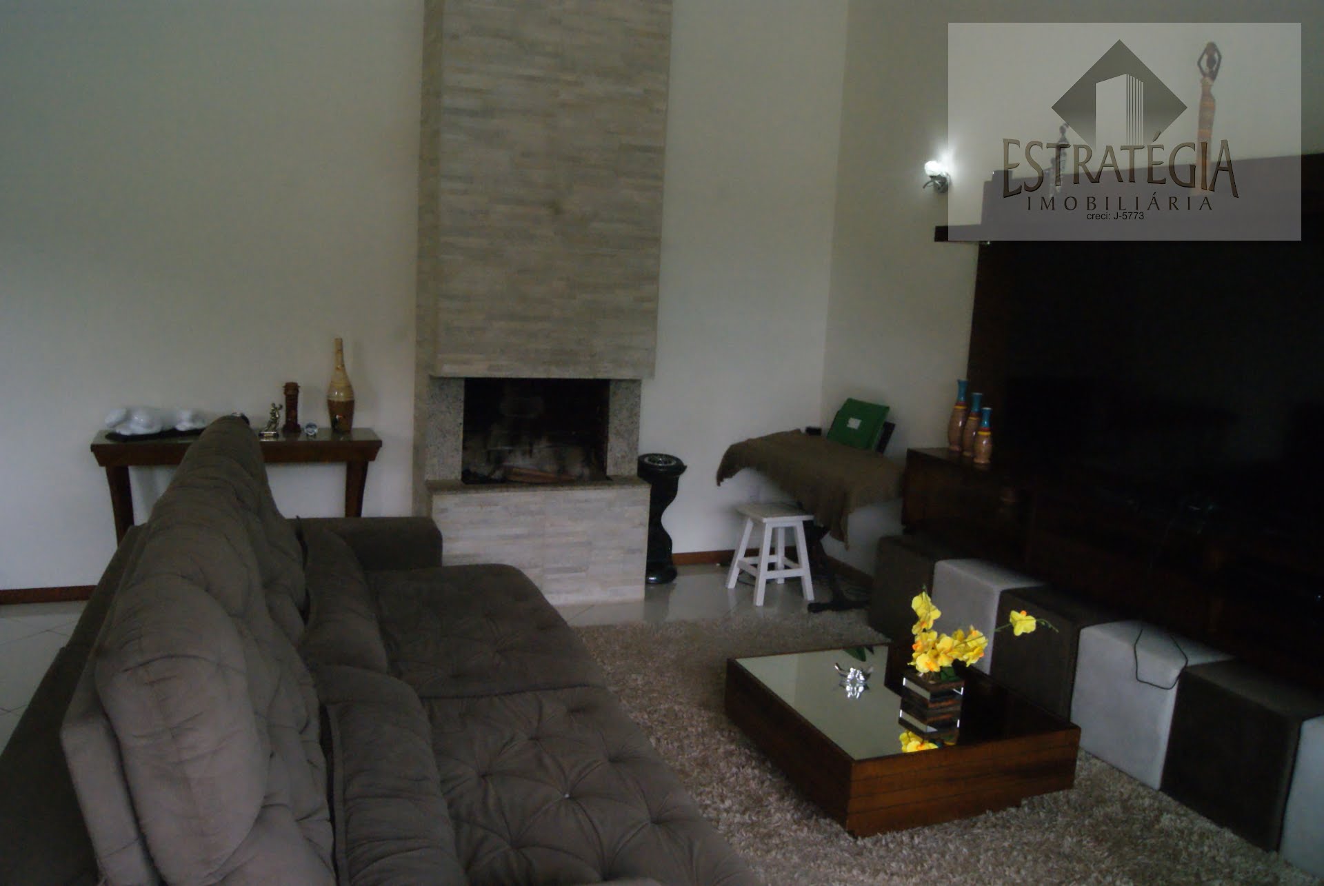 Casa à venda com 5 quartos, 4 suítes, 6 vagas e 260m² no Quitandinha, Petrópolis (RJ) — foto 17 de 30