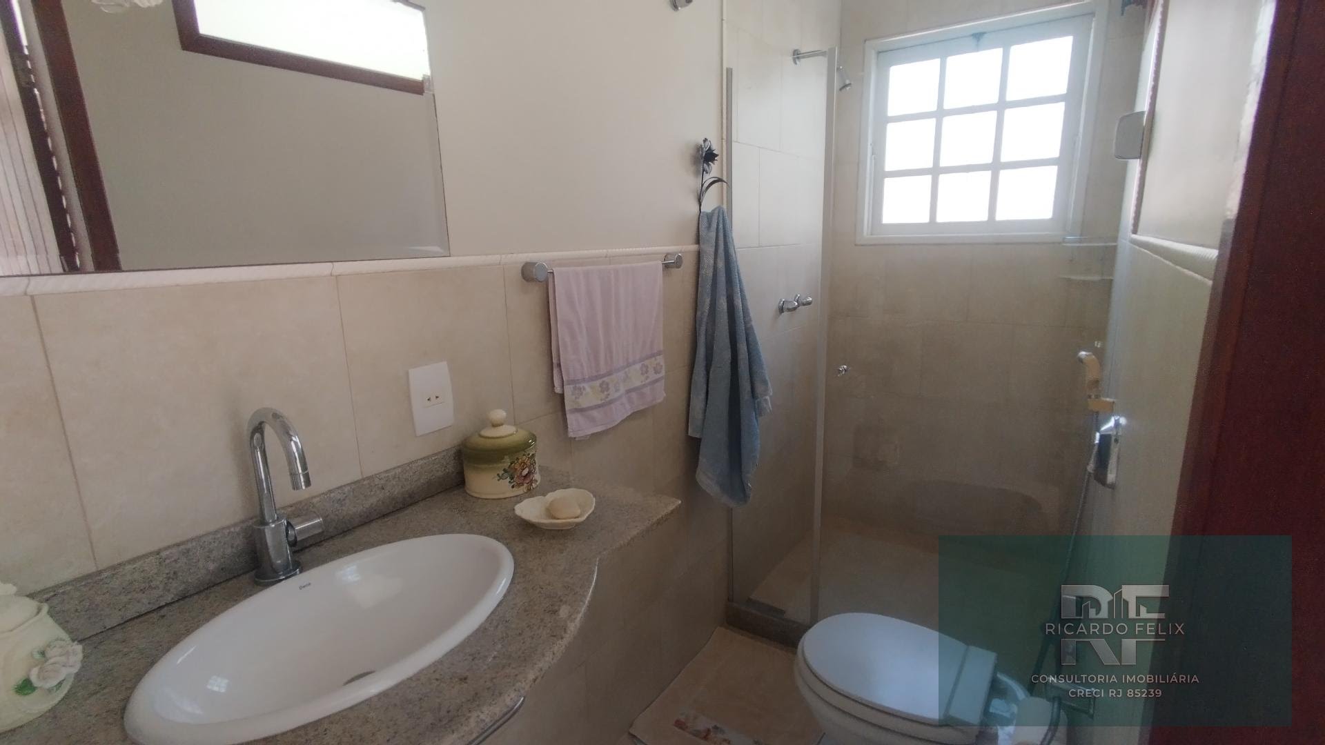 Casa à venda com 3 quartos, 1 suíte, 2 vagas e 480m² no Costazul, Rio das Ostras (RJ) — foto 16 de 30