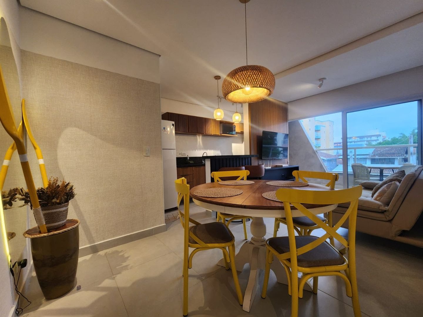 Apartamento à venda com 2 quartos, 2 banheiros, 1 vaga e 70m² no Itaguá, Ubatuba (SP) — foto 2 de 15