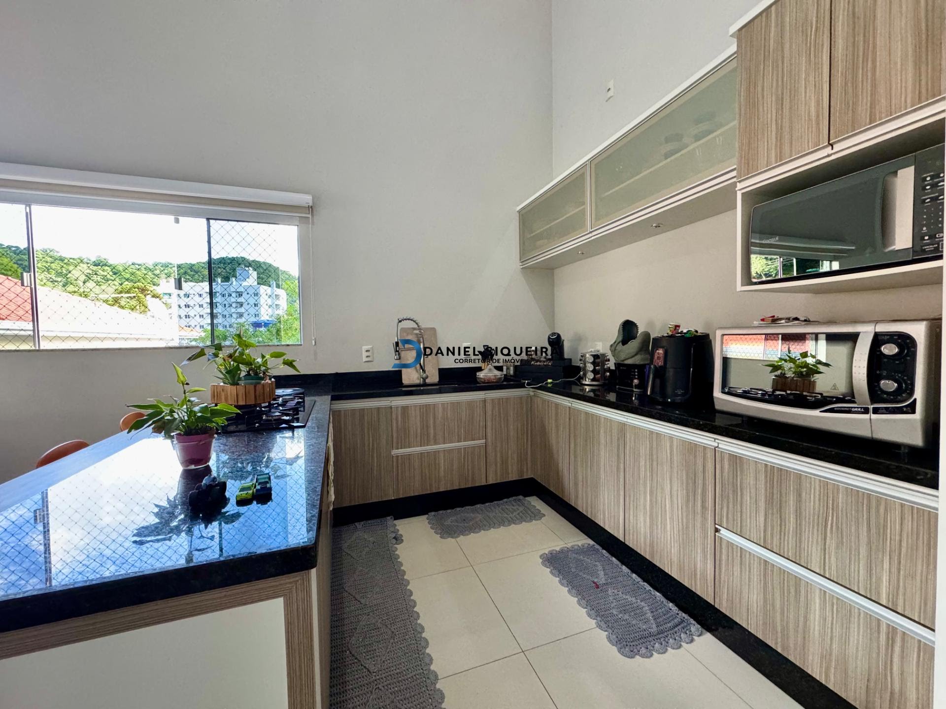 Casa à venda com 3 quartos, 1 suíte, 6 vagas e 190m² no Fundos, Biguaçu (SC) — foto 7 de 30