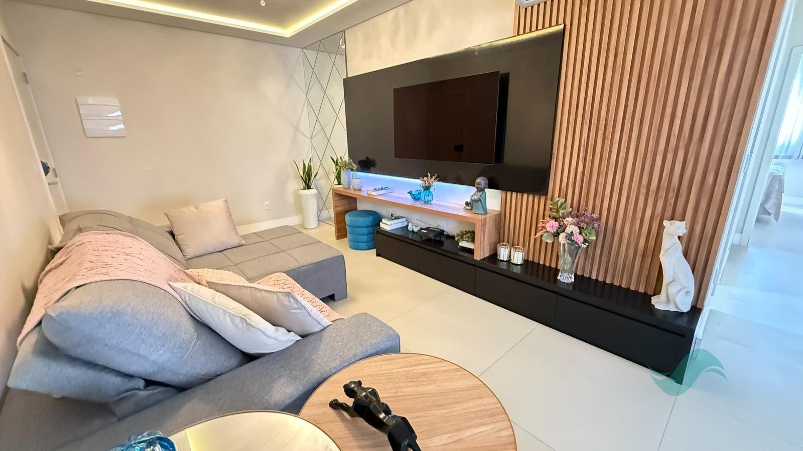 Apartamento à venda com 3 quartos, 1 suíte e 1 vaga no Canasvieiras, Florianópolis (SC) — foto 28 de 30