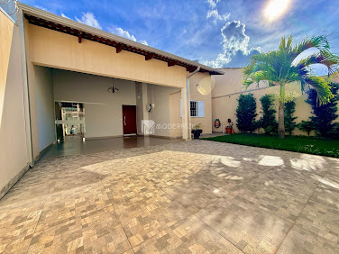 Casa em Residencial Dona Almerinda  -  Catalão