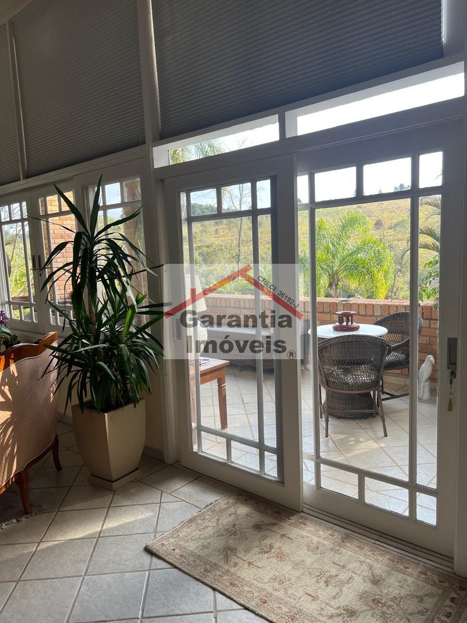Casa à venda com 6 quartos, 7 banheiros e 600m² no Jardim Meny, São Roque (SP) — foto 10 de 24