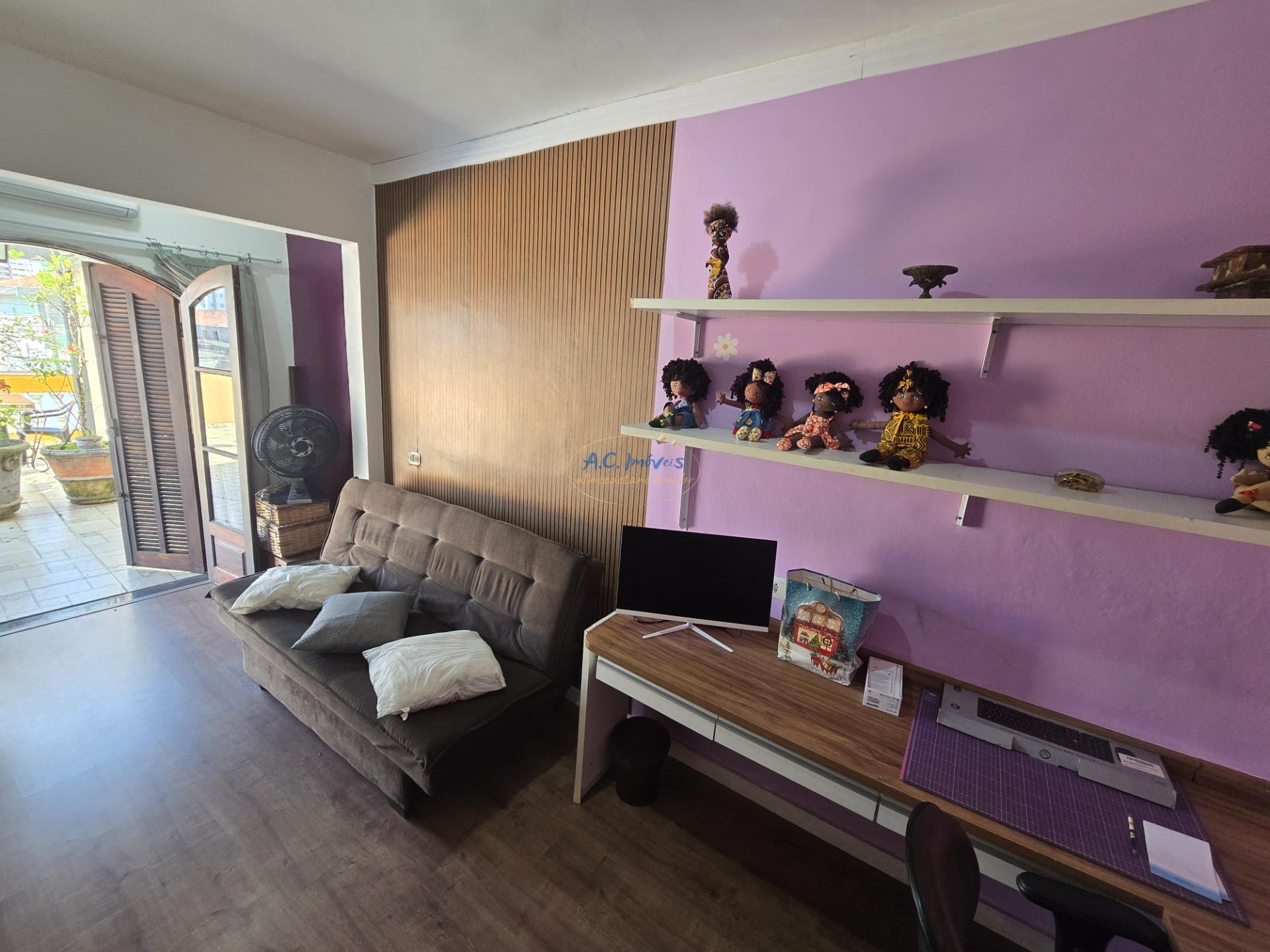 Casa à venda com 3 quartos, 1 suíte, 4 vagas e 180m² no Tupi, Praia Grande (SP) — foto 25 de 30